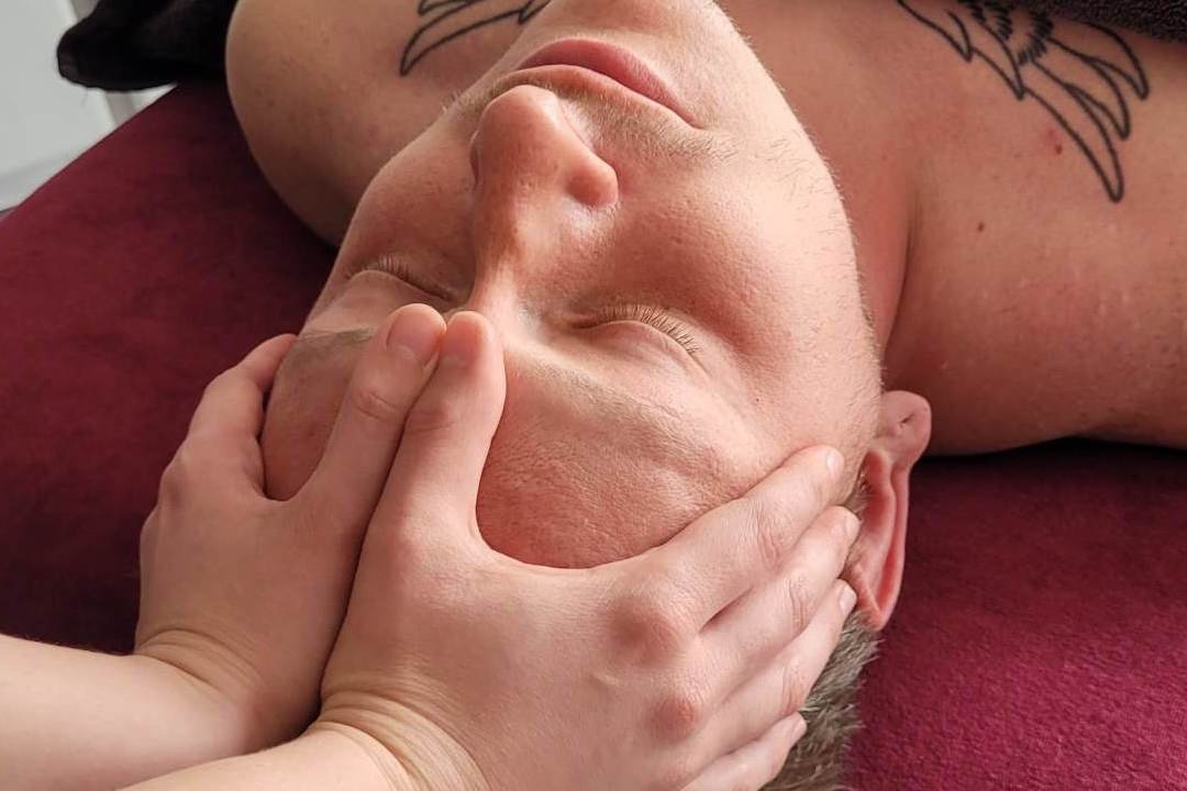 Massages bien-être visage