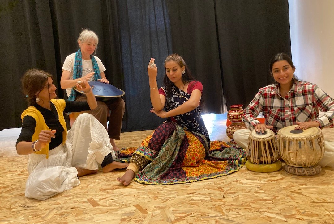 Composition artistique franco-indienne
